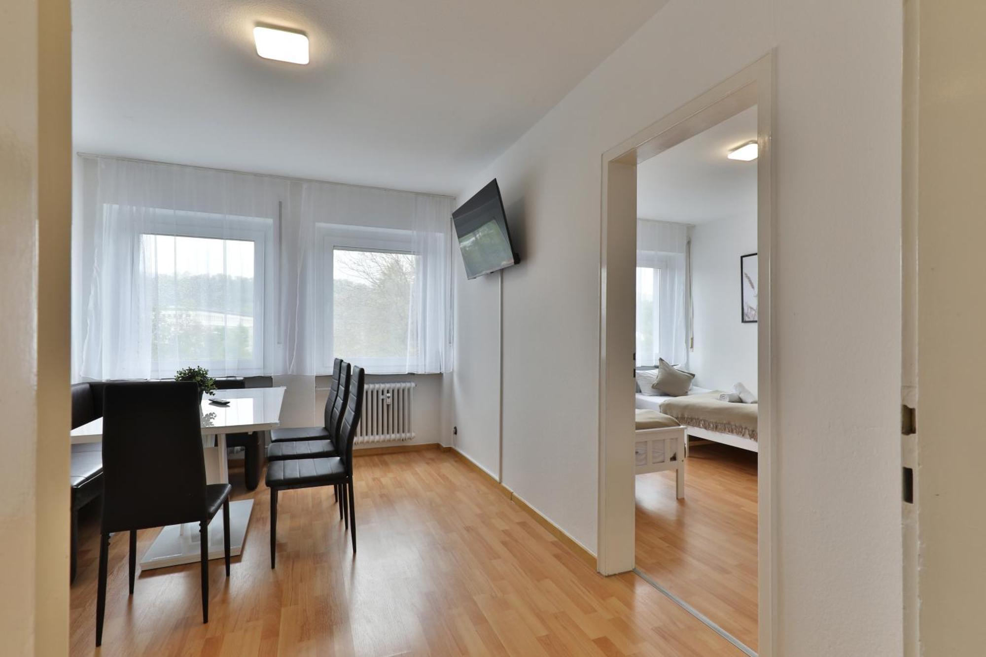 Moderne Ferienwohnungen - Service Wie Im Hotel Goeppingen Ngoại thất bức ảnh