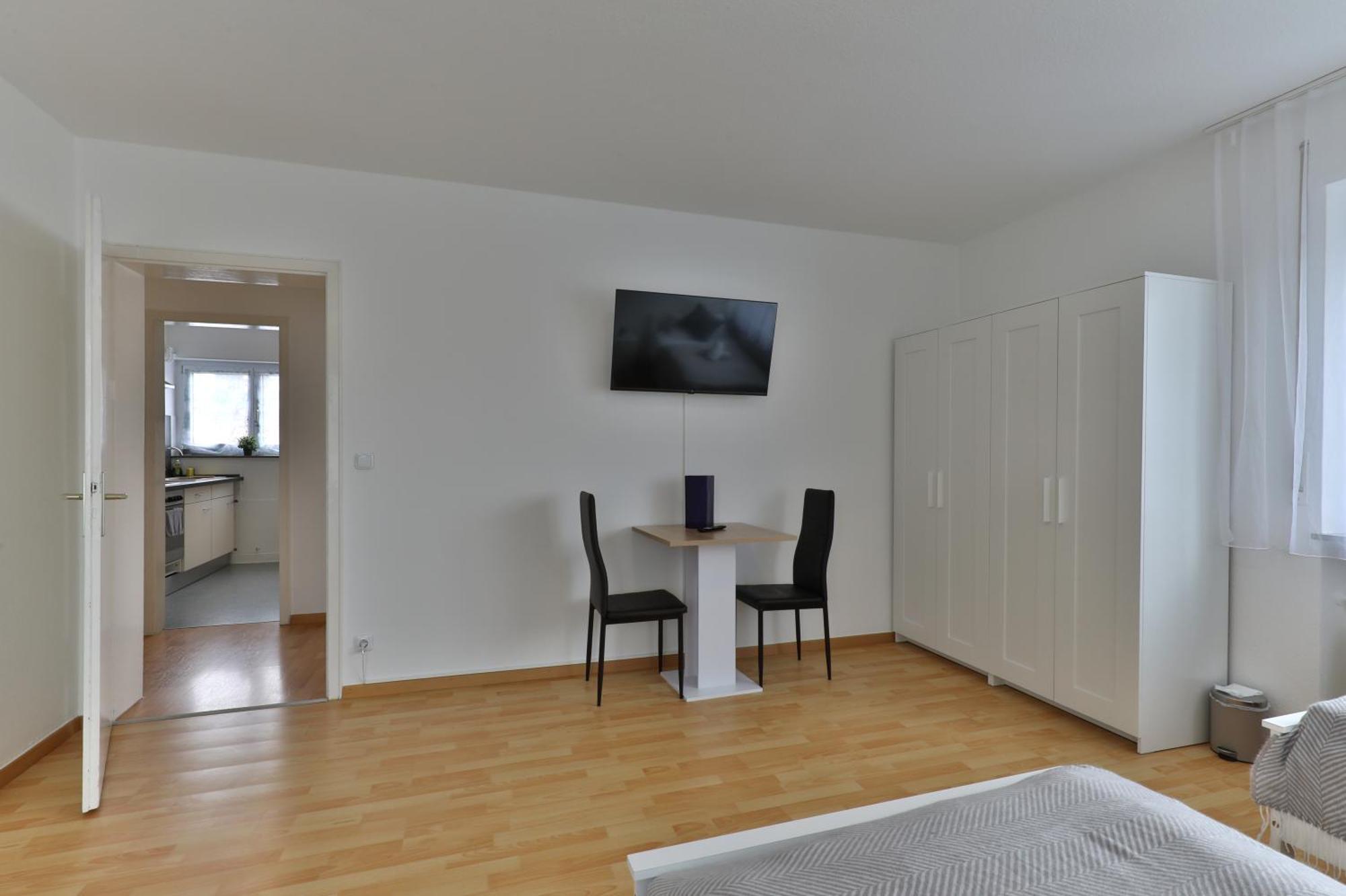 Moderne Ferienwohnungen - Service Wie Im Hotel Goeppingen Ngoại thất bức ảnh