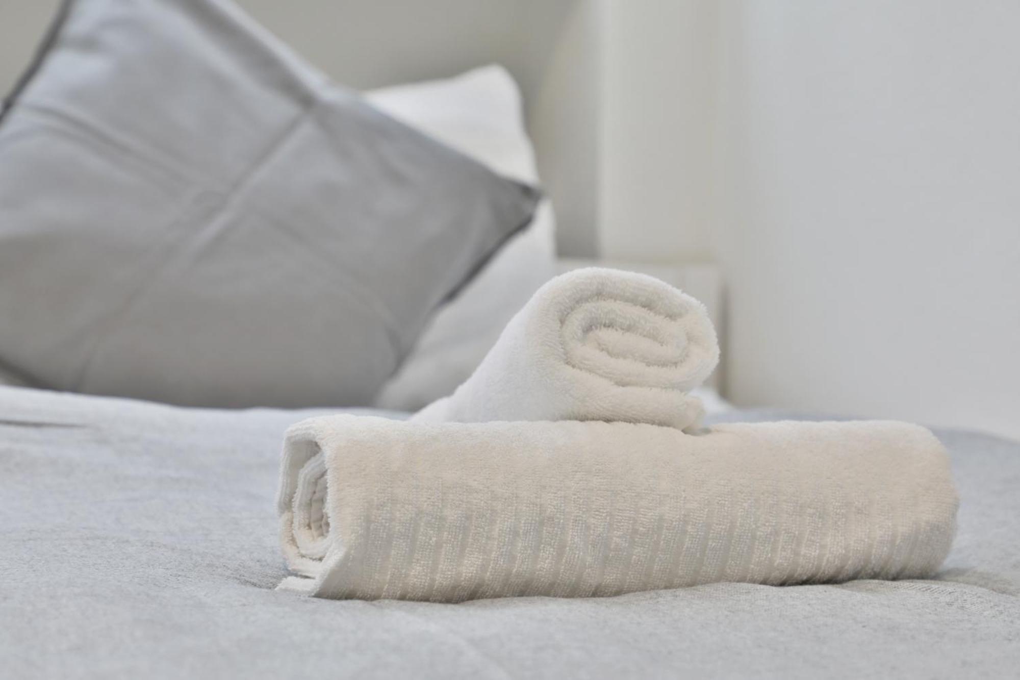 Moderne Ferienwohnungen - Service Wie Im Hotel Goeppingen Ngoại thất bức ảnh
