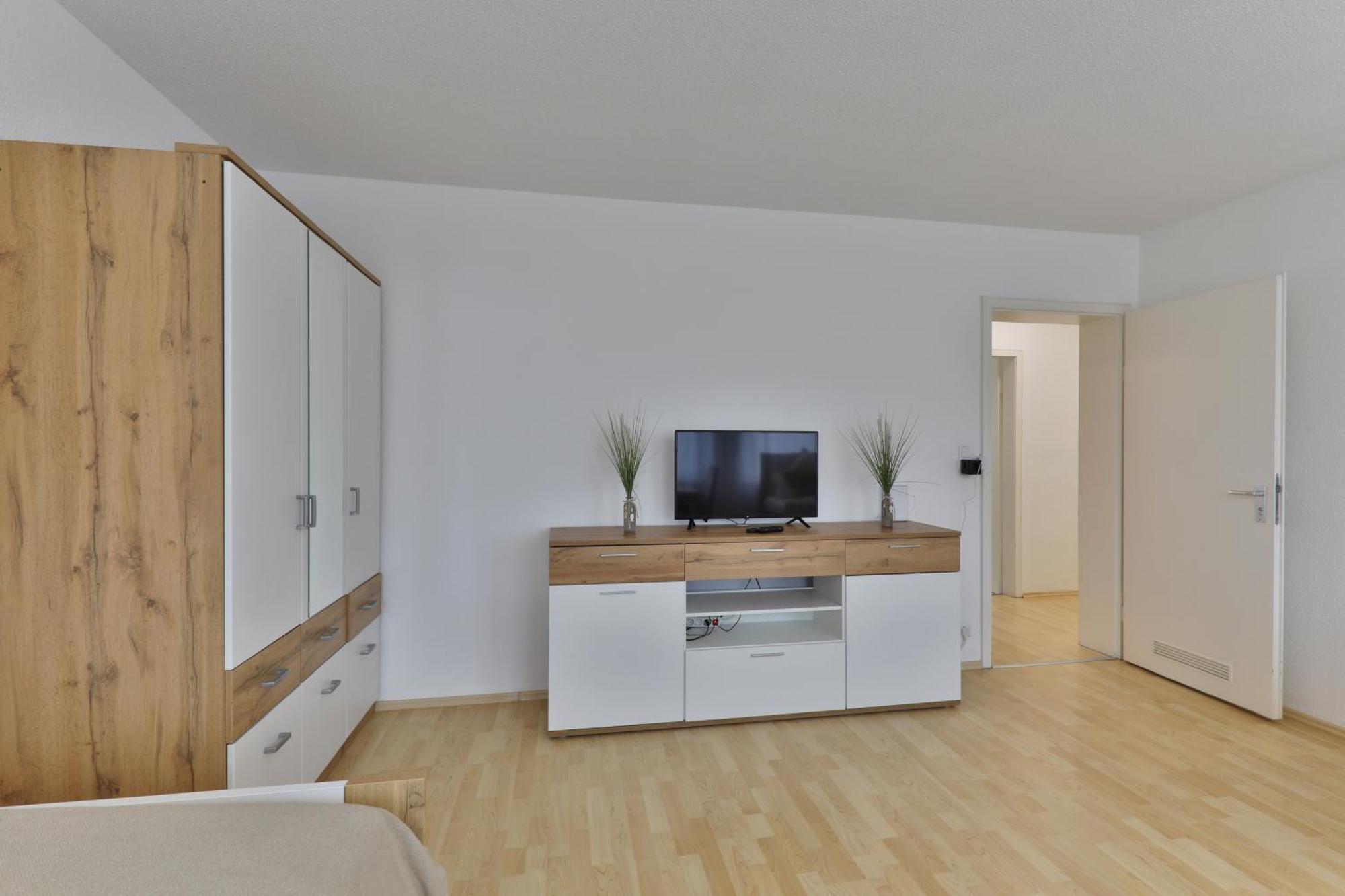 Moderne Ferienwohnungen - Service Wie Im Hotel Goeppingen Ngoại thất bức ảnh