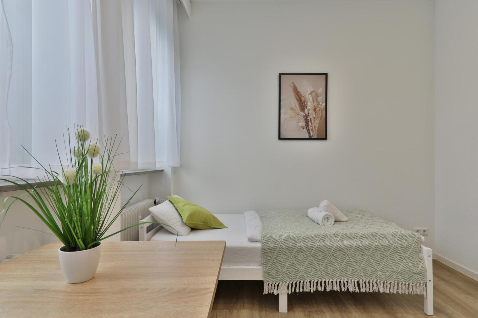 Moderne Ferienwohnungen - Service Wie Im Hotel Goeppingen Ngoại thất bức ảnh